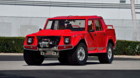 1990 Lamborghini LM002