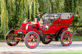 1904 Crestmobile Model D