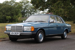 1979 Mercedes-Benz 200