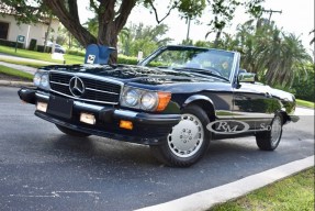 1988 Mercedes-Benz 560 SL