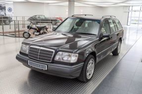 1996 Mercedes-Benz 300 TE