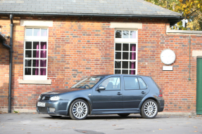 2003 Volkswagen Golf R32