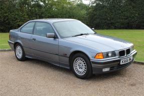 1993 BMW 320i