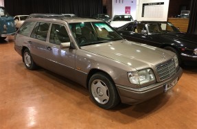 1994 Mercedes-Benz E 280