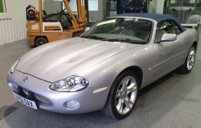 2002 Jaguar XKR