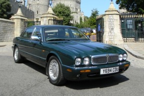 2001 Daimler V8