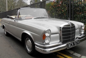 1963 Mercedes-Benz 220 SE Cabriolet