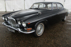 1970 Jaguar 420