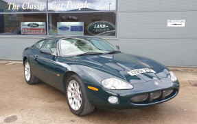 2001 Jaguar XKR