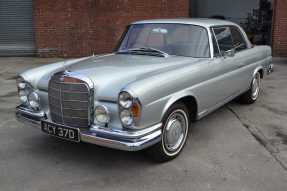 1966 Mercedes-Benz 250 SE Coupe