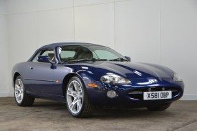 2000 Jaguar XK8