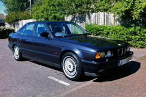 1991 BMW M5