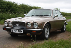 1989 Jaguar XJ12