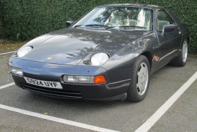 1989 Porsche 928 S4