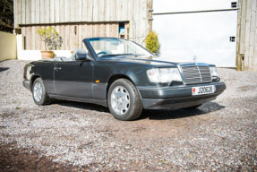 1993 Mercedes-Benz E 320