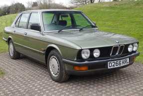 1986 BMW 520i