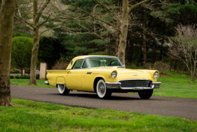 1957 Ford Thunderbird