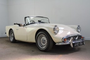 1963 Daimler SP250