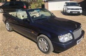 1995 Mercedes-Benz E 220