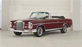 1964 Mercedes-Benz 220 SEb Cabriolet