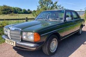 1982 Mercedes-Benz 230 E