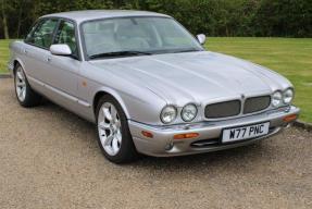 2000 Jaguar XJR