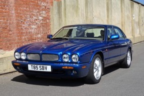 1999 Jaguar XJ8