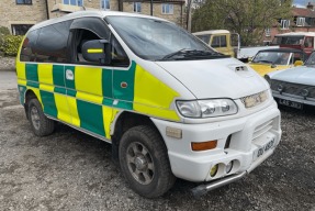 1998 Mitsubishi Delica