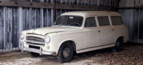 1957 Peugeot 403