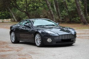 2001 Aston Martin Vanquish