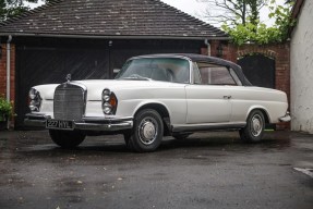 1963 Mercedes-Benz 220 SE Cabriolet