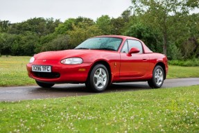 2000 Mazda MX-5