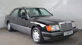 1993 Mercedes-Benz E 250