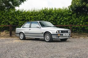 1991 BMW 320i