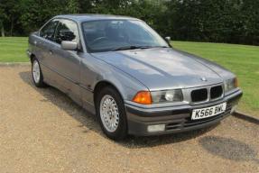 1993 BMW 320i