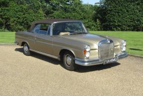 1966 Mercedes-Benz 220 SE Cabriolet