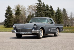 1957 Ford Thunderbird