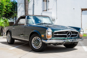 1967 Mercedes-Benz 230 SL