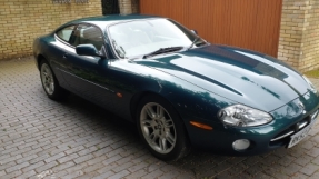 2002 Jaguar XK8