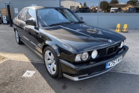 1992 BMW M5