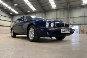 1998 Jaguar XJ8