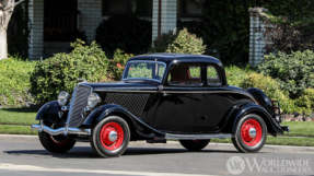 1934 Ford DeLuxe