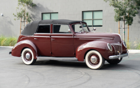 1939 Ford DeLuxe