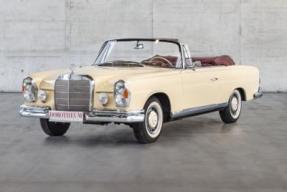 1962 Mercedes-Benz 220 SEb Cabriolet