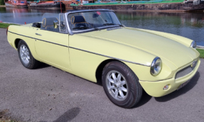 1975 MG MGB Roadster