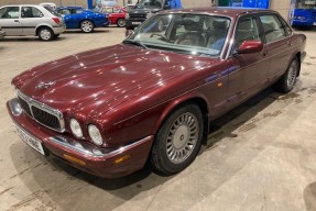 1998 Jaguar XJ8