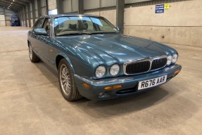 1998 Jaguar XJ8