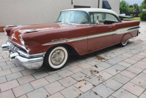 1957 Pontiac Star Chief