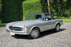 1968 Mercedes-Benz 280 SL