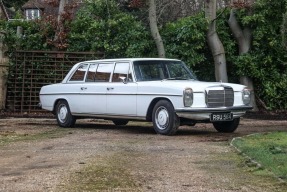 1971 Mercedes-Benz 230